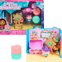 Gabby's Dollhouse - Sala de manualidades de Bebé Boxㅤ