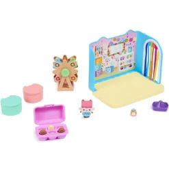 Gabby's Dollhouse - Sala de manualidades de Bebé Boxㅤ