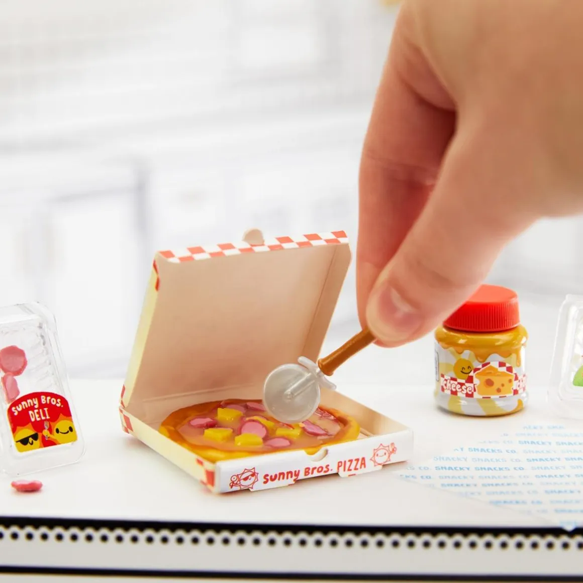 Little Tikes - Miniverse Mini Food Multi Pack (Varios modelos) ㅤ