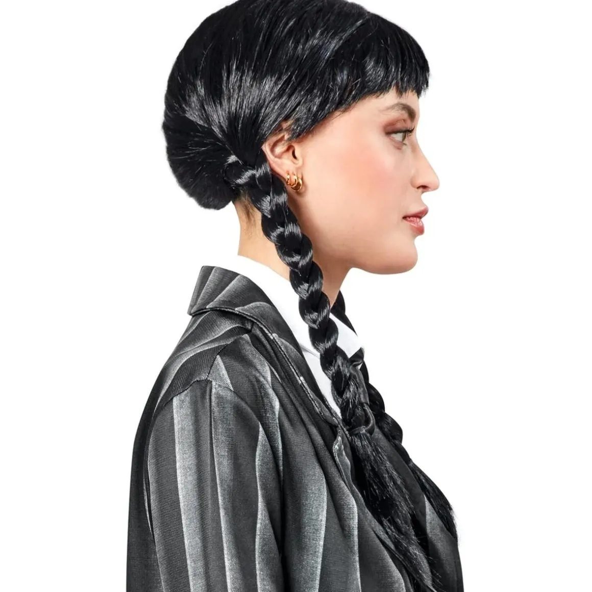 Peluca con trenzas y flequillo